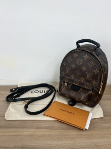 LOUIS VUITTON路易威登，Hermès愛馬仕，CHANEL香奈兒，GUCCI古馳，DIOR迪奧，二手精品包收購，二手精品包推薦，二手精品包價格，二手名牌錶，嘉義精品收購，嘉義名牌包收購，嘉義當舖收購精品包，嘉義典當精品包，嘉義精品包鑑定，嘉義收購二手精品包